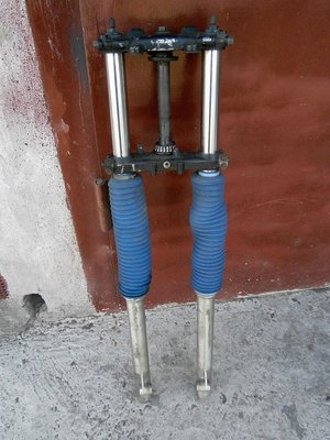 Suzuki DR600.jpg