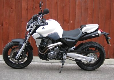 Yamaha-MT-03-02.jpg