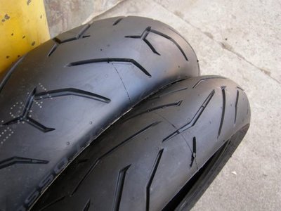 357484892_3_644x461_moto-rezina-moto-shina-moto-pokryshki-pirelli-110-70-r17-150-60-r17-motoshiny.jpg